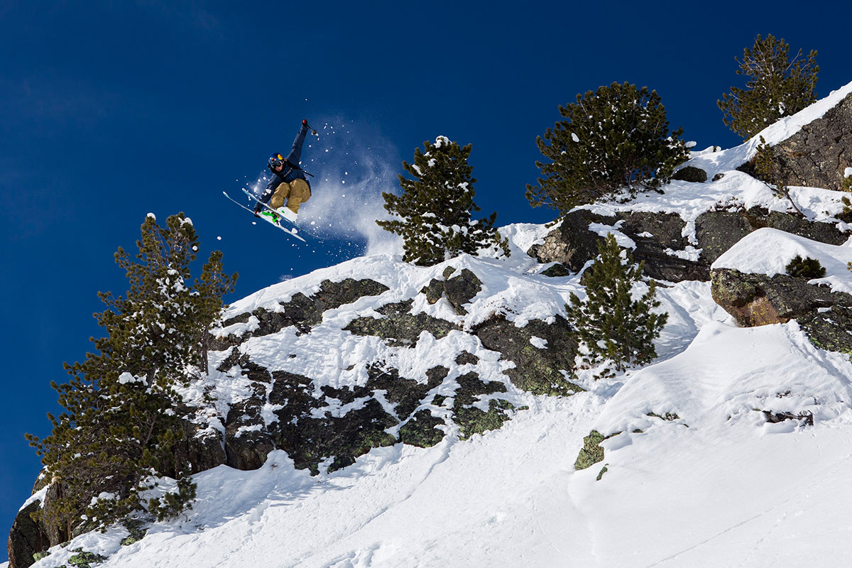 Freeskier Markus Eder in „My Playground“.