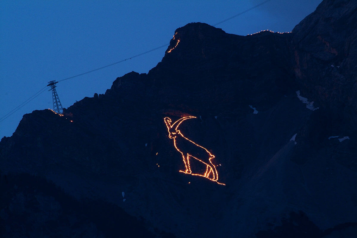 Berge in Flammen – Herz-Jesu-Feuer