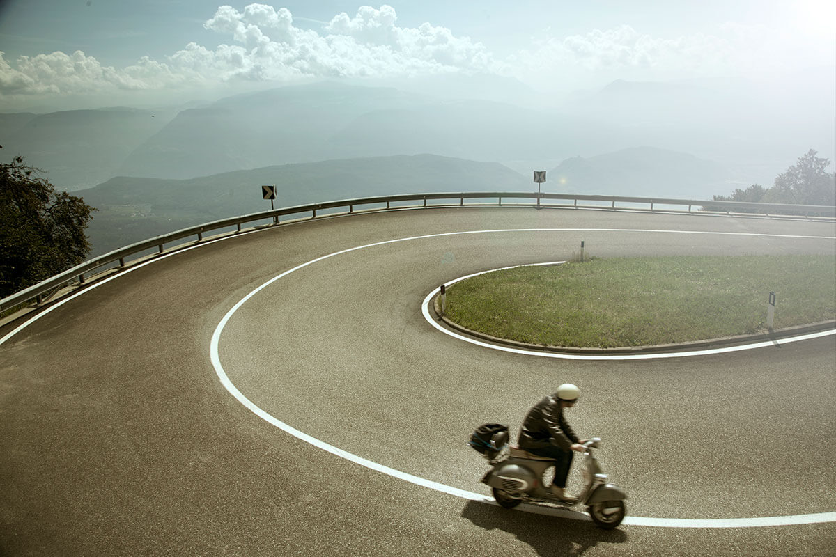 Über alle Berge – mit einer historischen Vespa auf Alpentour