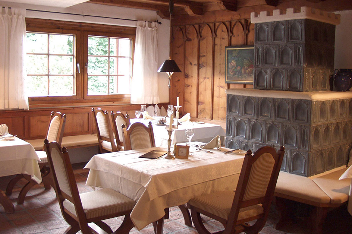 Tiroler Stube – Heimeliges unterm Hergottswinkel. Strasserwirt