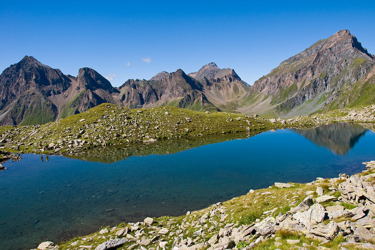 Weitenbergsee. Versteckte Bergseen und beeindruckende Aussichten – Fünf Geheimtipps für Sommerwanderungen in Südtirol