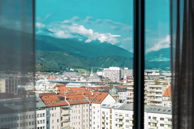 Innsbrucktrek – Blick Hotelzimmer