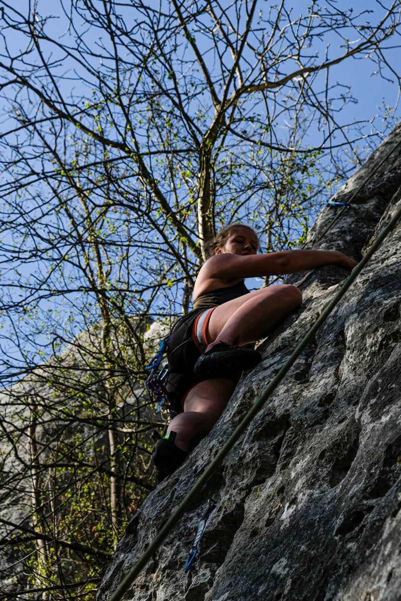 Klettern im malerischen Altmühltal bei Prunn