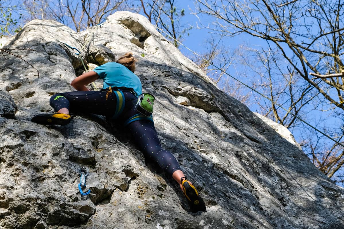 Klettern im malerischen Altmühltal bei Prunn