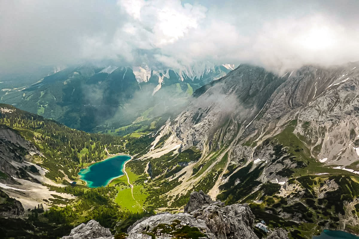 Abenteuerliche Steige, idyllische Bergseen und ein wilder Felsengipfel   ber den Hohen Gang auf den Vorderen Drachenkopf  ALPS Magazine
