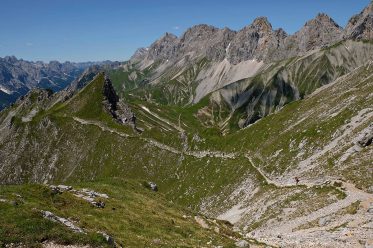 Bergsommer in Tirol – Vom idyllischen Puittal im Wettersteingebirge auf die Gehrenspitze