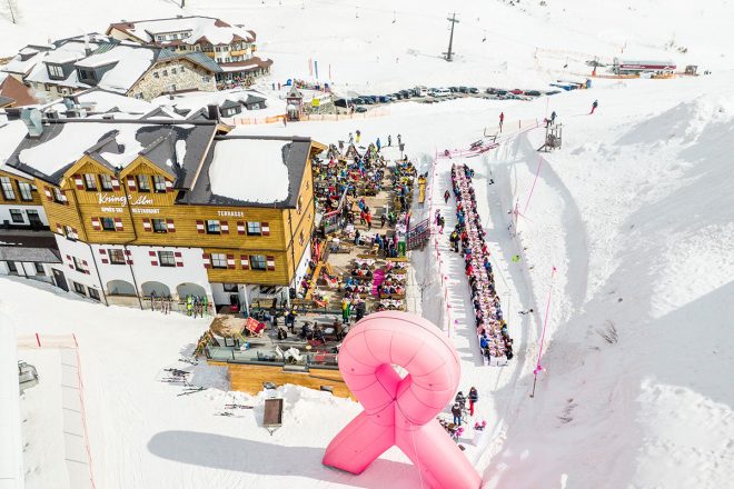 Frauenpower auf der Piste – Frauen für Frauen bei #SHESKIS in Obertauern