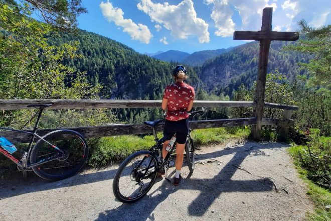 Landschaftlich beeindruckende Biketour von Garmisch-Partenkirchen zum Isarursprung im Karwendel