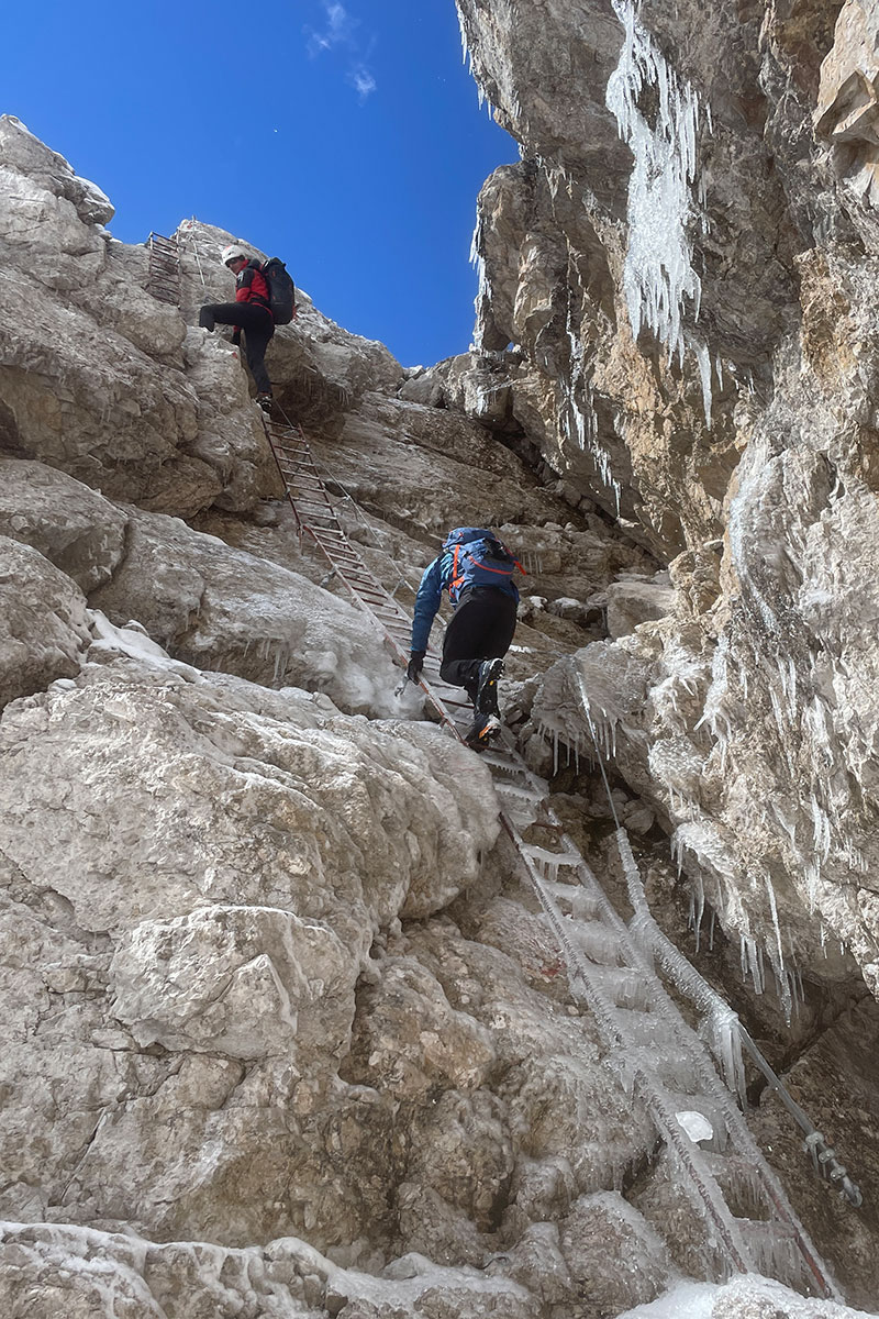 Vereiste Leitern in der Brenta (Foto: Gerhard Mössmer / Alpenverein)