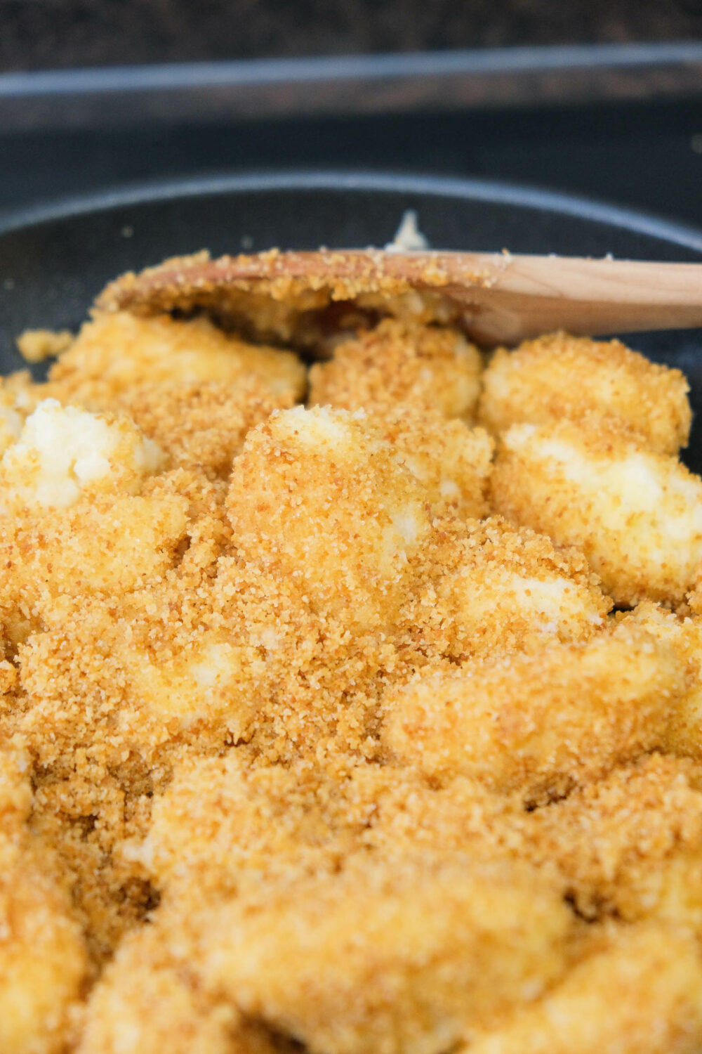 Schmeckt immer – Topfennocken mit Bröselbutter und Früchten – ALPS Magazine